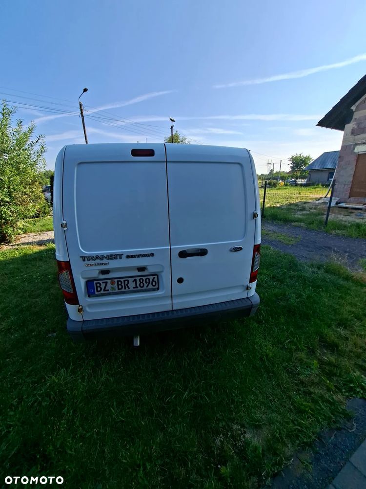 Ford Transit Connect - 9