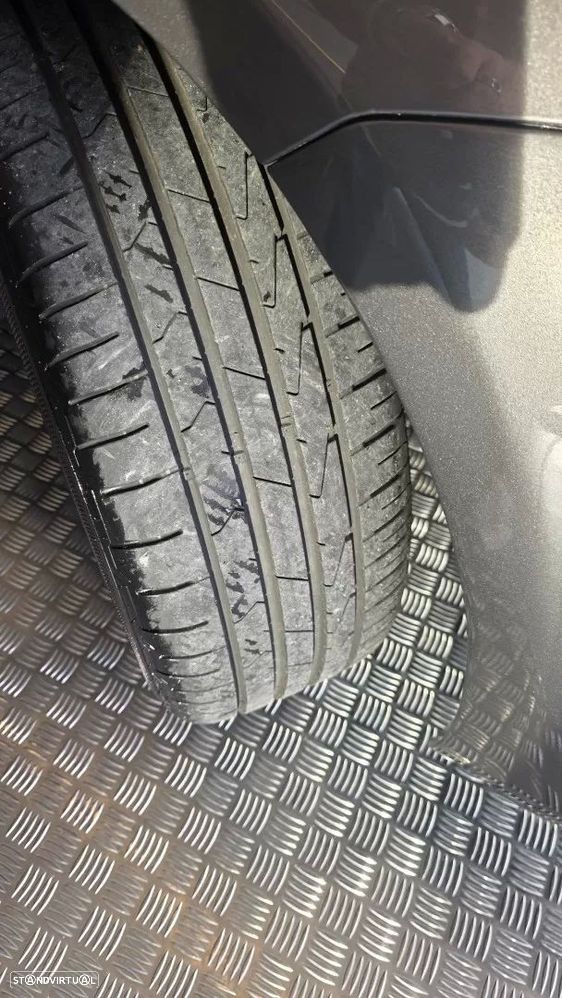 Toyota Avensis Touring Sports 2.0 D-4D Exclusive+GPS - 31