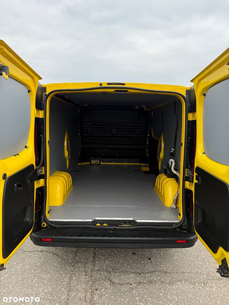 Renault Trafic - 17
