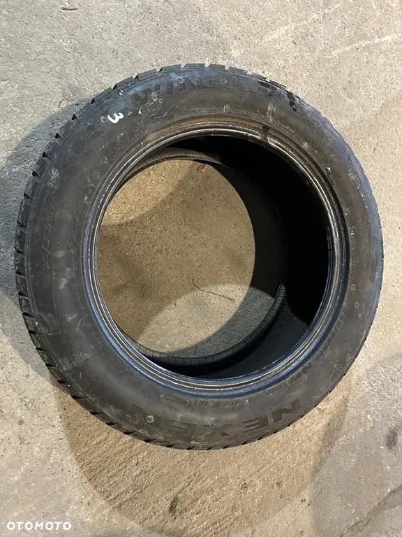 Opony zimowe Nexen 235/55 R17 2 szt - 10