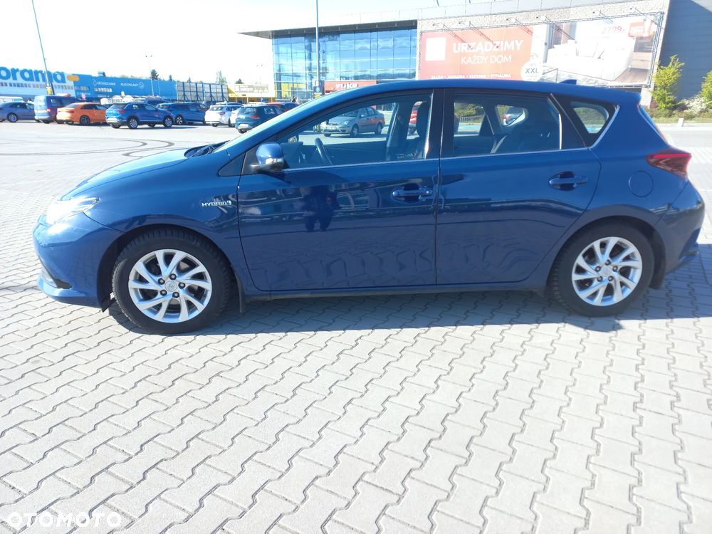 Toyota Auris Hybrid 135 Active - 1