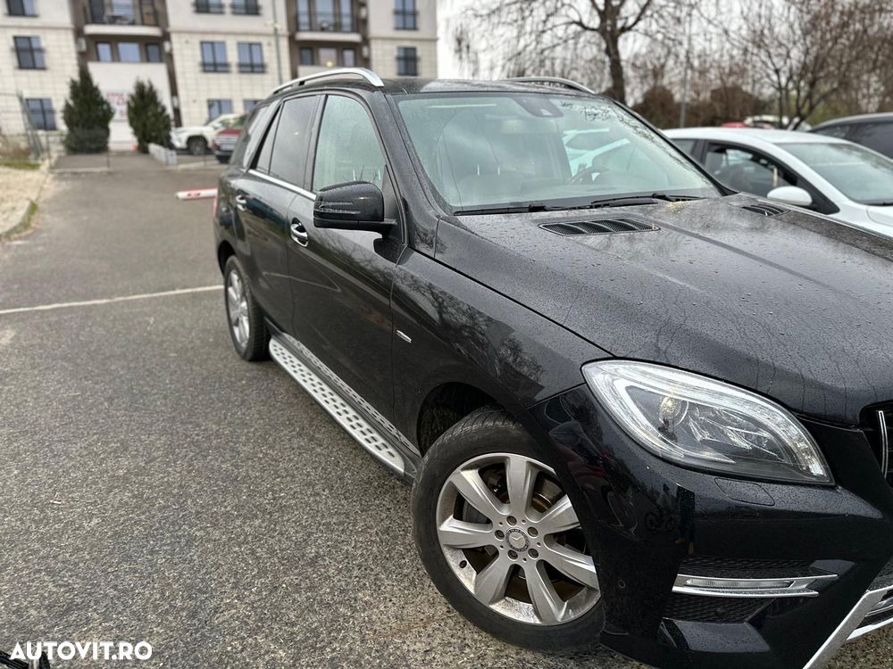 Mercedes-Benz ML 350 BlueTec 4MATIC Aut - 2