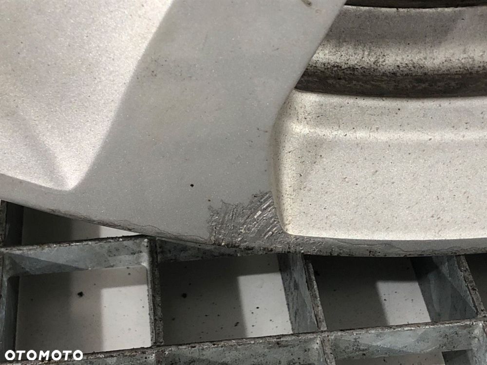 FELGI ALUMINIOWE KOMPLET 16 7,5 J 5X112 ET 45  CENTR 66.6     AUDI - 8