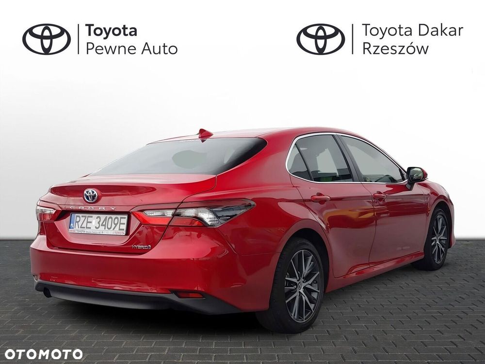 Toyota Camry 2023 photo 5