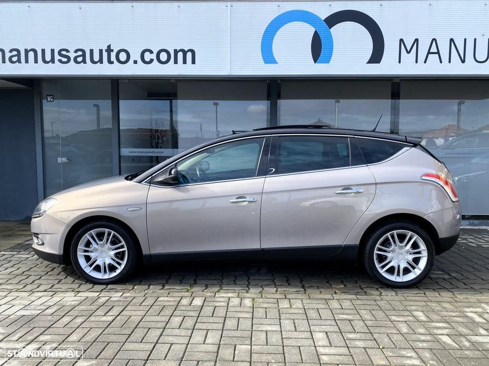 Lancia Delta 1.6 M-Jet Platino - 15