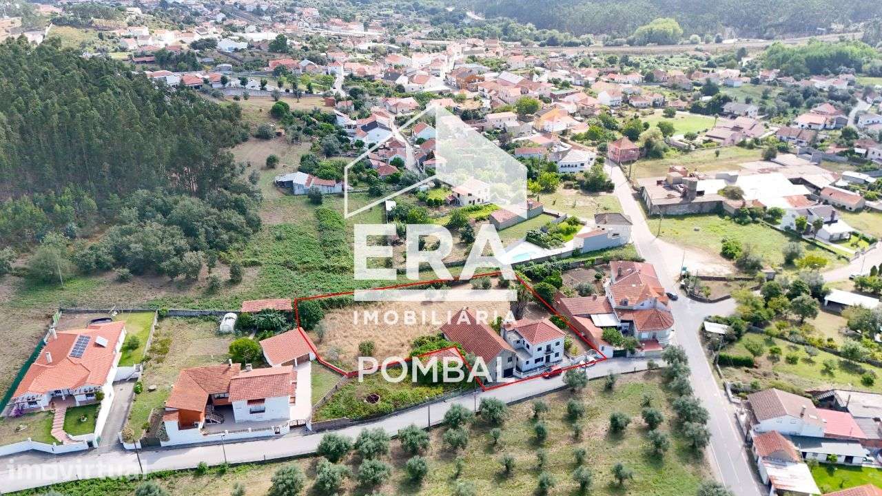 Moradia T4 localizada em Albergaria dos Doze - Grande imagem: 2/22