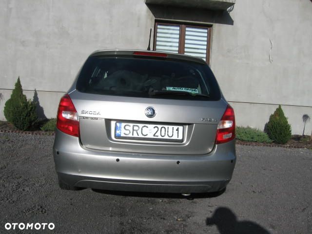 Skoda Fabia 1.4 16V Fresh Plus - 9