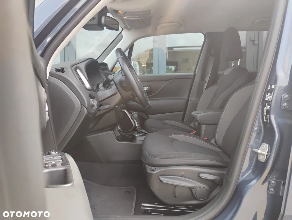 Jeep Renegade 1.5 T4 mHEV Limited FWD S&S DCT - 9
