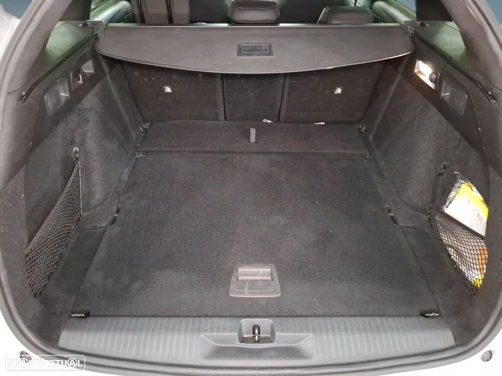 Opel Astra 1.2 T GS Aut. - 23