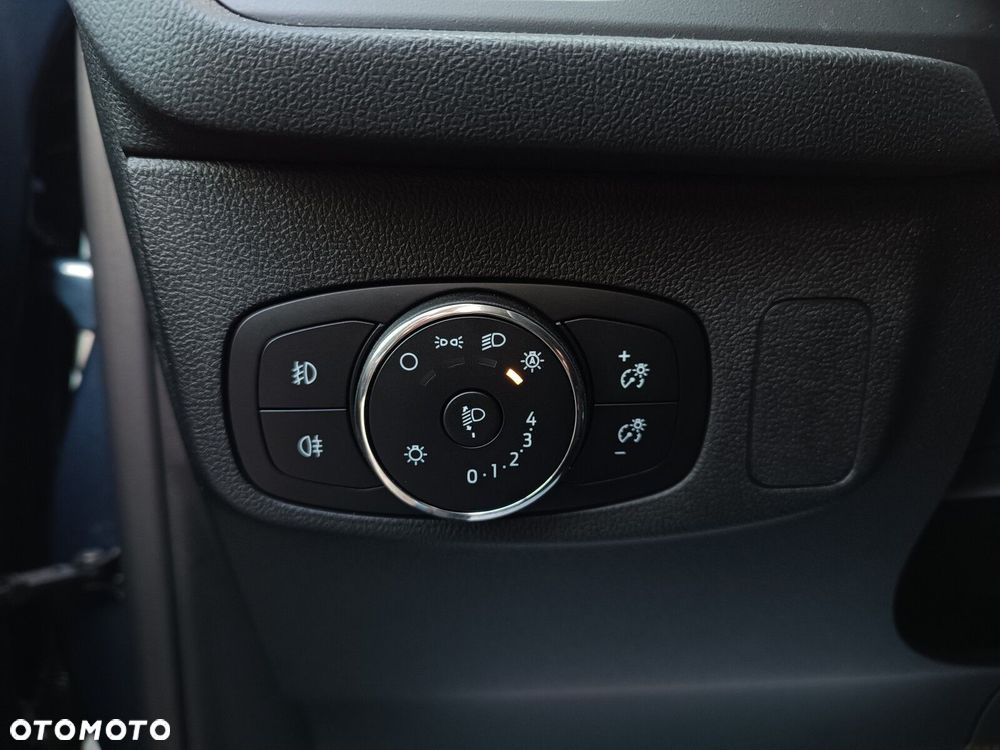 Ford Focus 1.5 EcoBlue Titanium X - 24