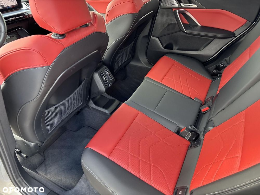 BMW X1 - 14