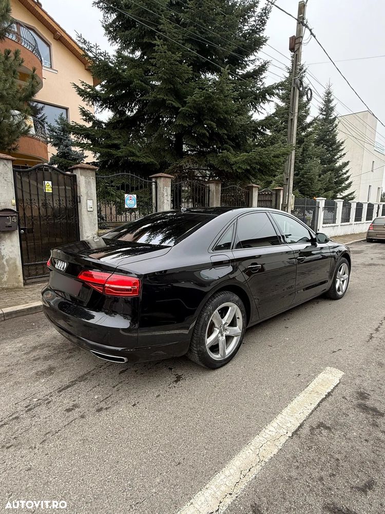 Audi A8 - 3