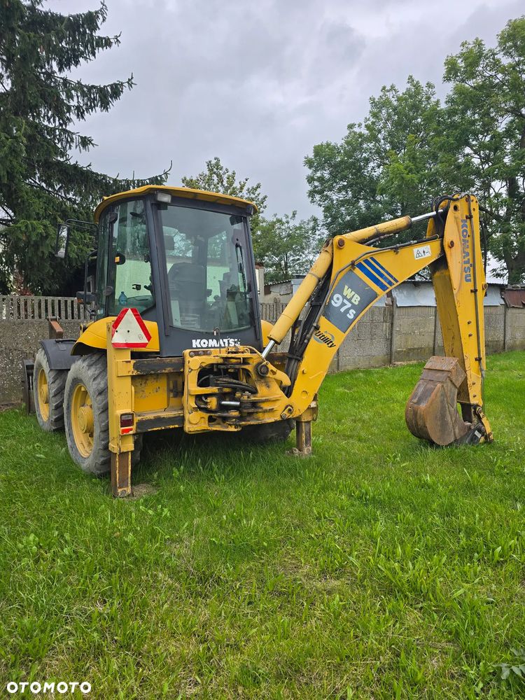 Komatsu WB 97s - 5 - 3