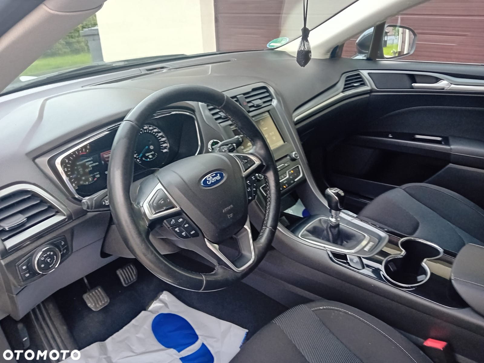 Ford Mondeo 2.0 TDCi Titanium - 24