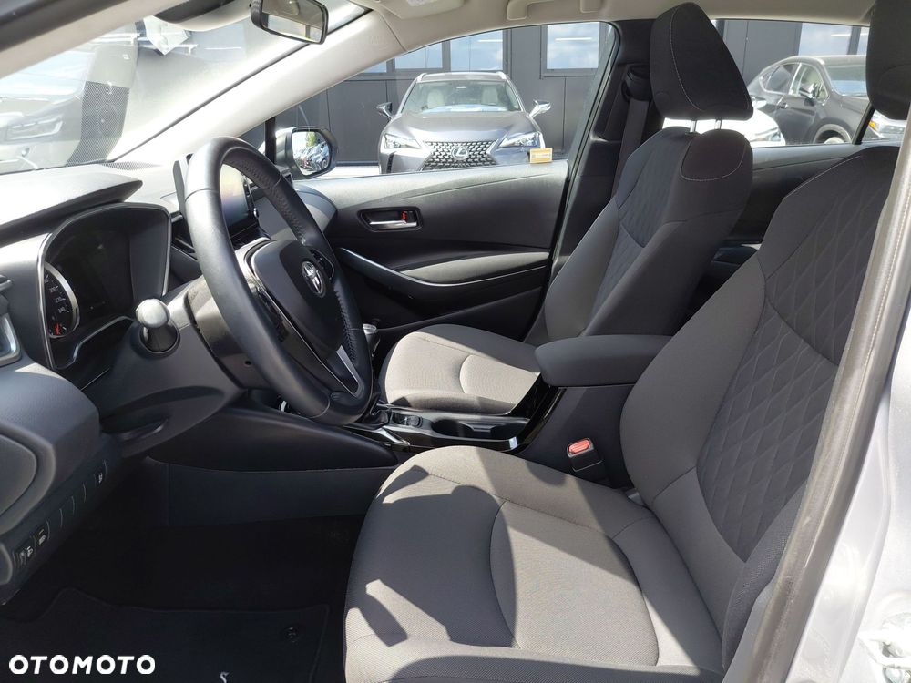 Toyota Corolla - 15