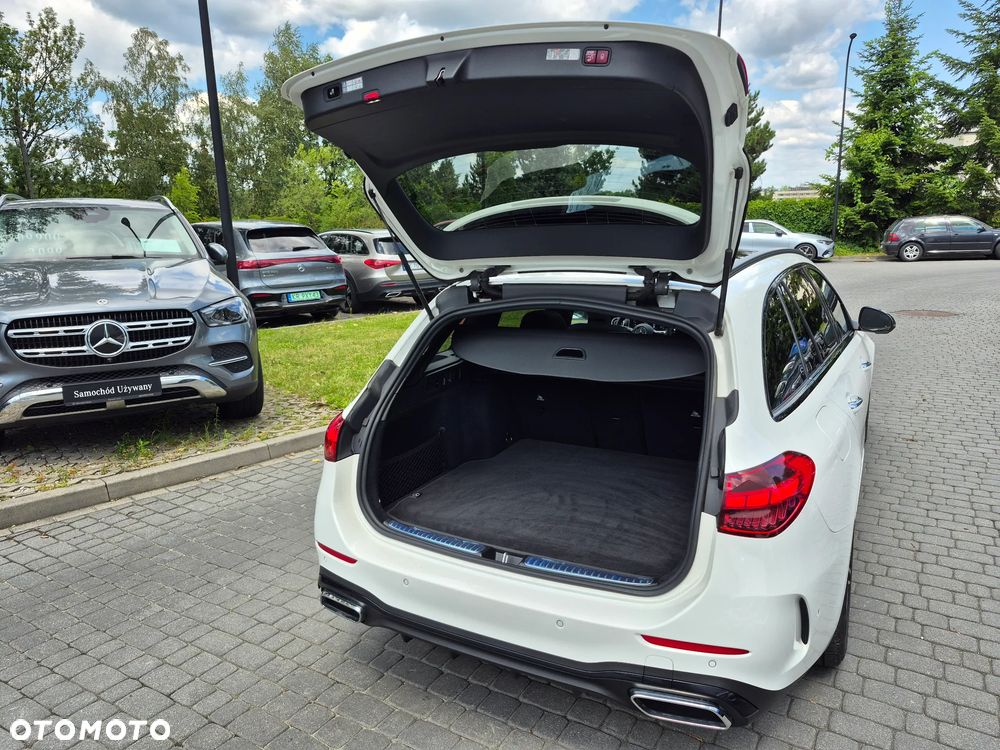 Mercedes-Benz Klasa C 200 mHEV 4-Matic AMG - 30