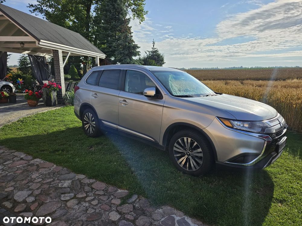 Mitsubishi Outlander 2.4 4WD CVT Intense - 1