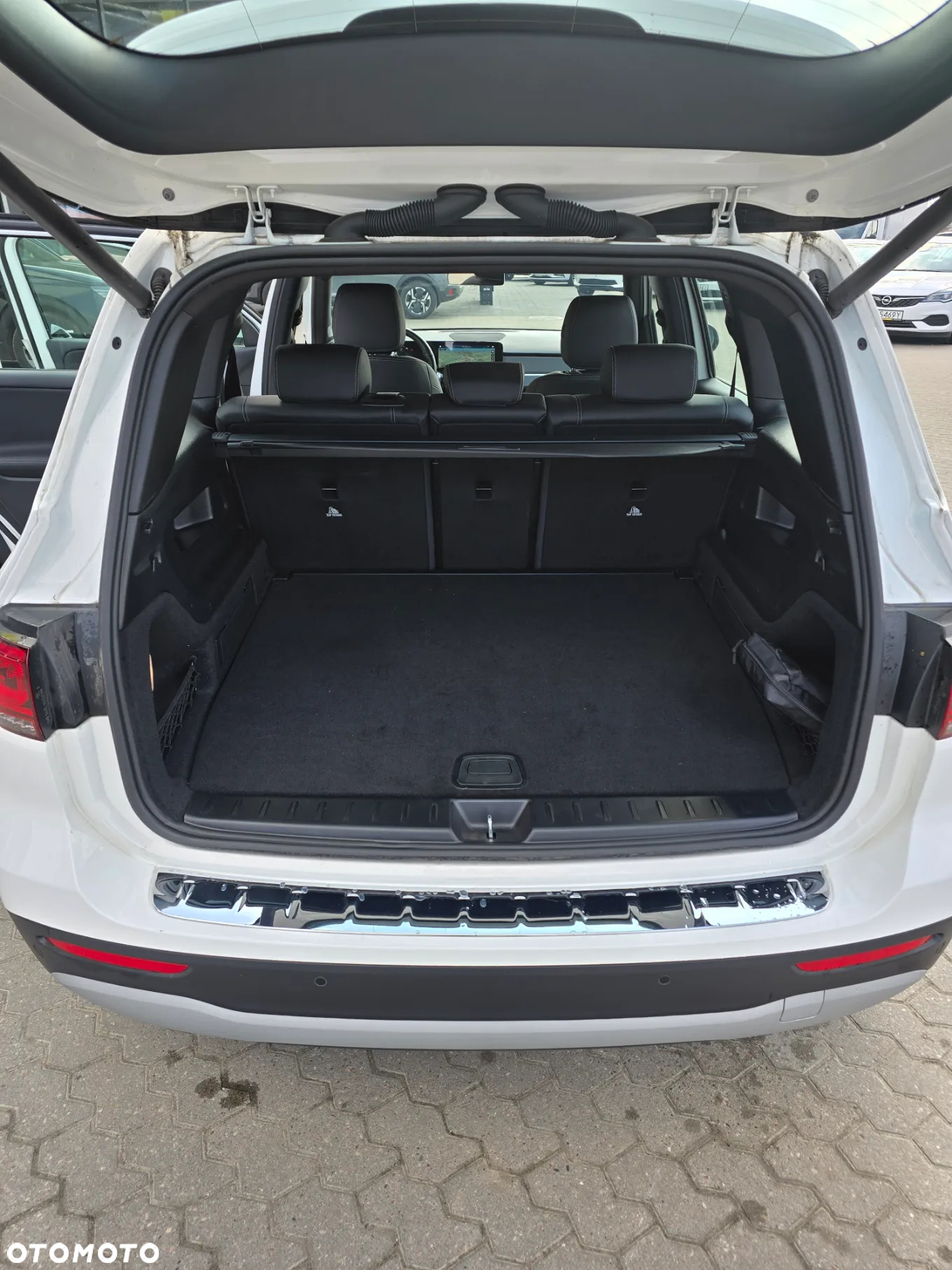Mercedes-Benz GLB 200 Style 7G-DCT - 17