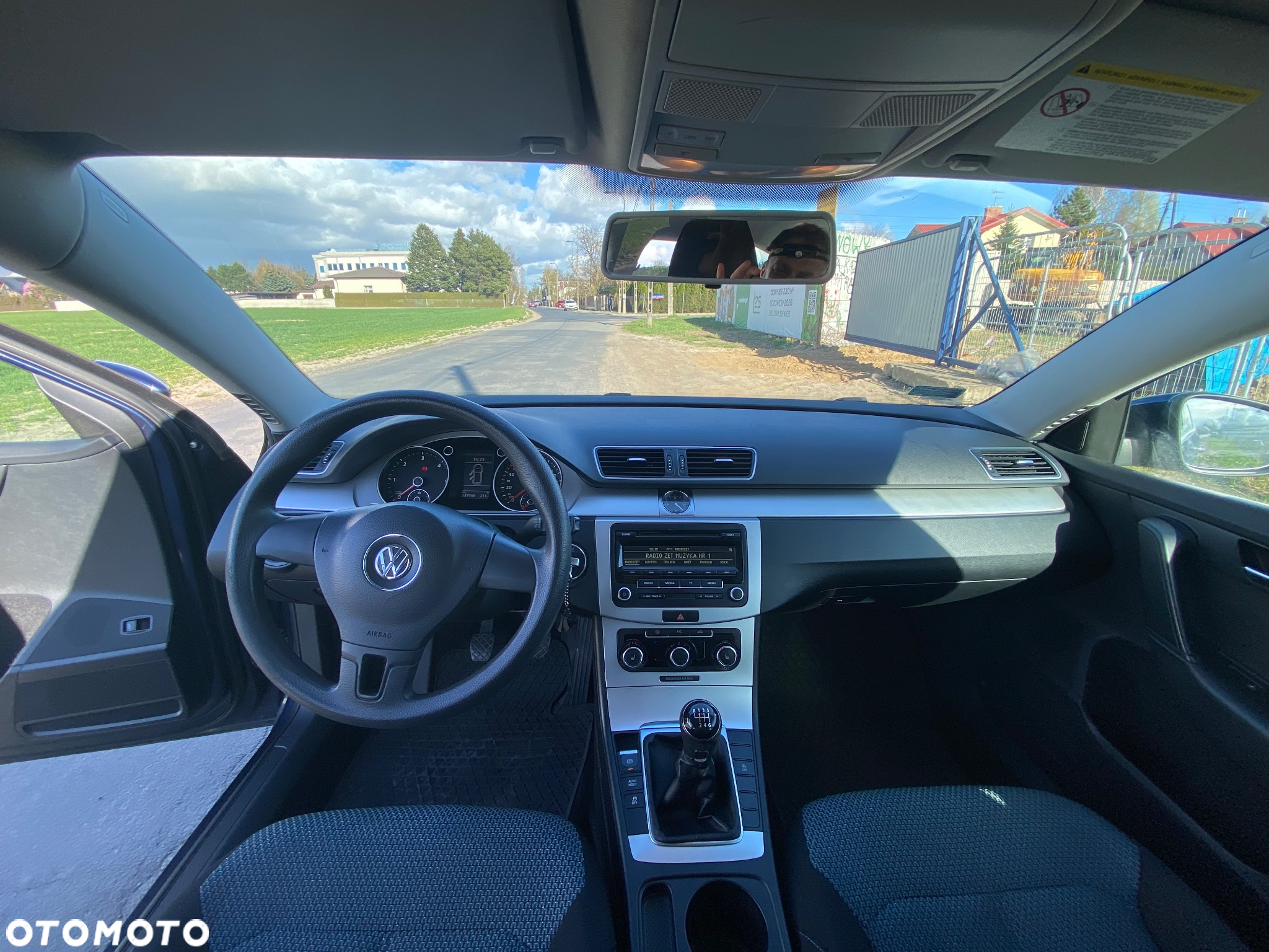 Volkswagen Passat - 8
