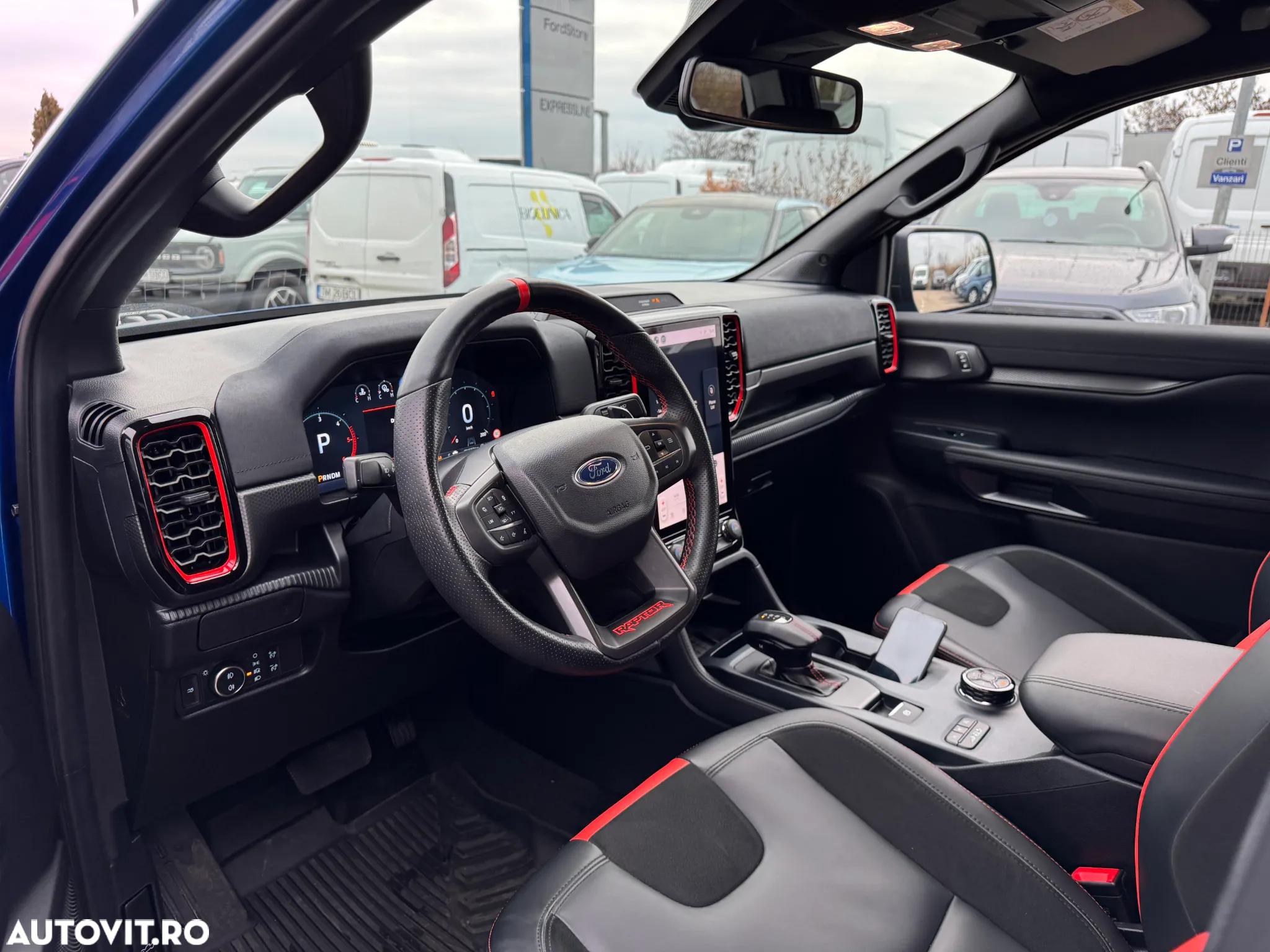 Ford Raptor - 15