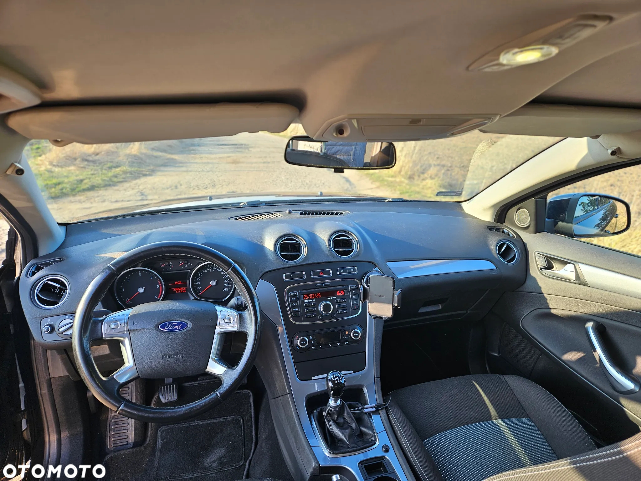 Ford Mondeo 2.0 TDCi Trend - 17