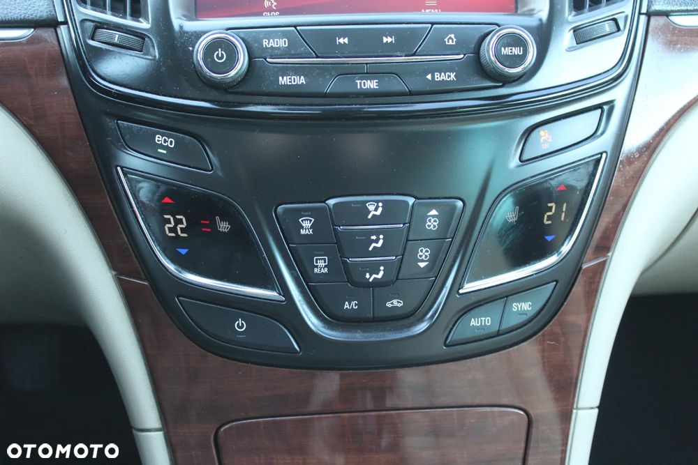Opel Insignia - 17
