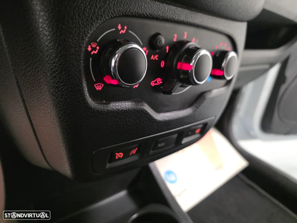 Dacia Lodgy TCe 115 Stepway - 55