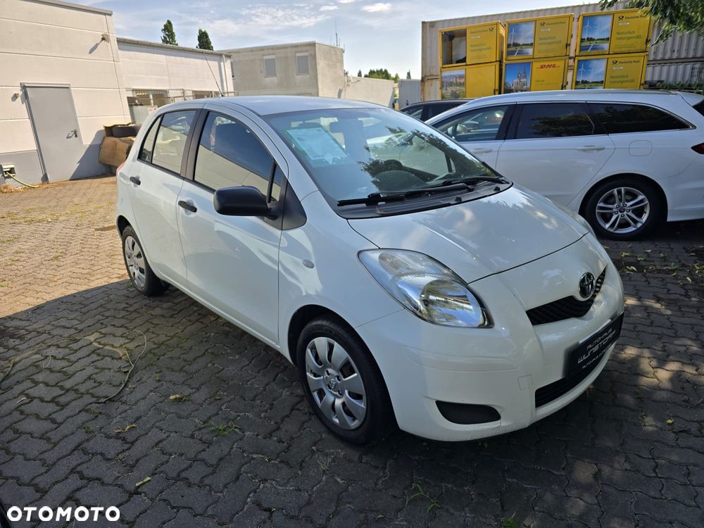 Toyota Yaris 1.0 Active - 1