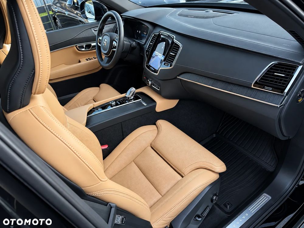 Volvo XC 90 D5 AWD Inscription 7os - 34
