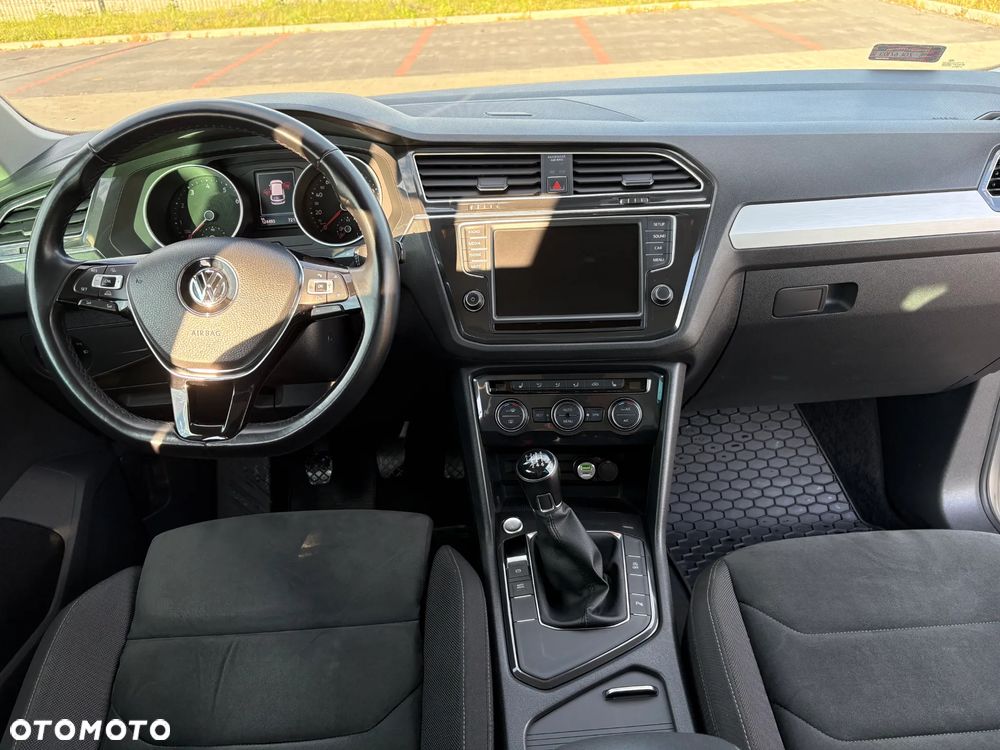 Volkswagen Tiguan 1.4 TSI BMT ACT Comfortline - 14