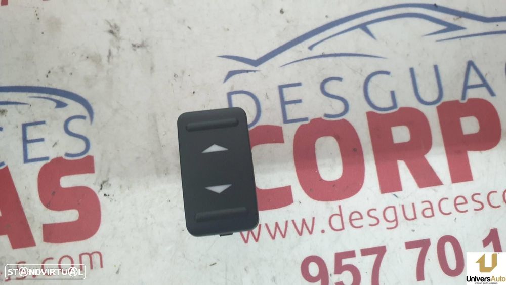 COMANDO ELEVADOR DE VIDRO TRASEIRO ESQUERDO FORD FOCUS C-MAX 2008 -7M5T14529AA - 2