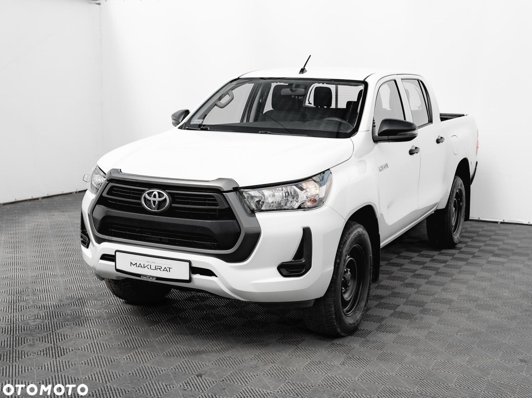 Toyota Hilux - 3