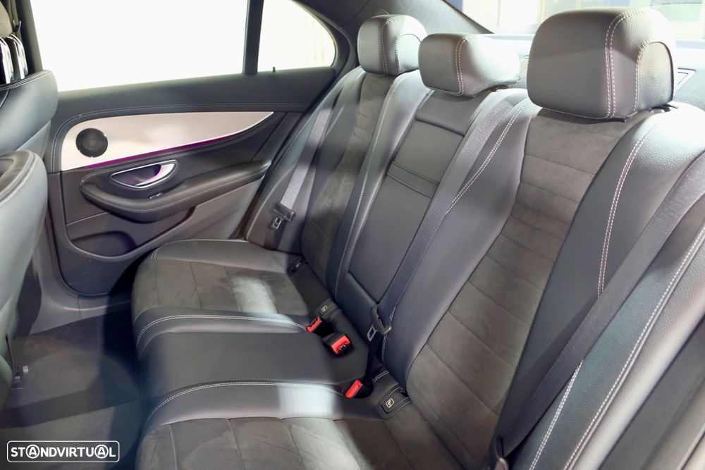 Mercedes-Benz E 300 de AMG Line 4Matic - 10