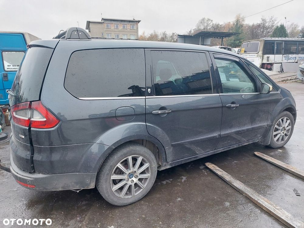 Ford Galaxy MK3 2.0 TDCI 2009r. błotnik tył prawy - 1