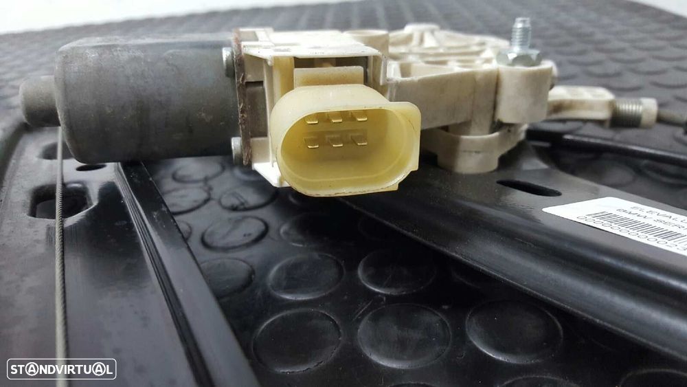 ELEVADOR FRENTE ESQUERDO BMW SERIE 3 BERLINA (E90) 320D - 2