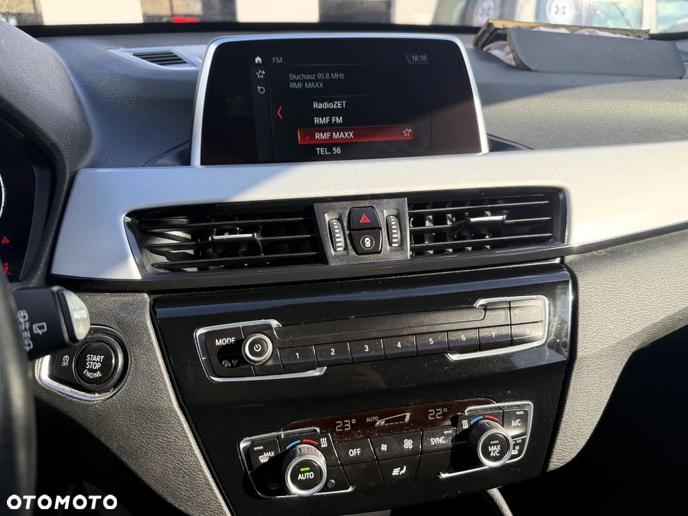 BMW X1 sDrive18d Advantage sport - 13