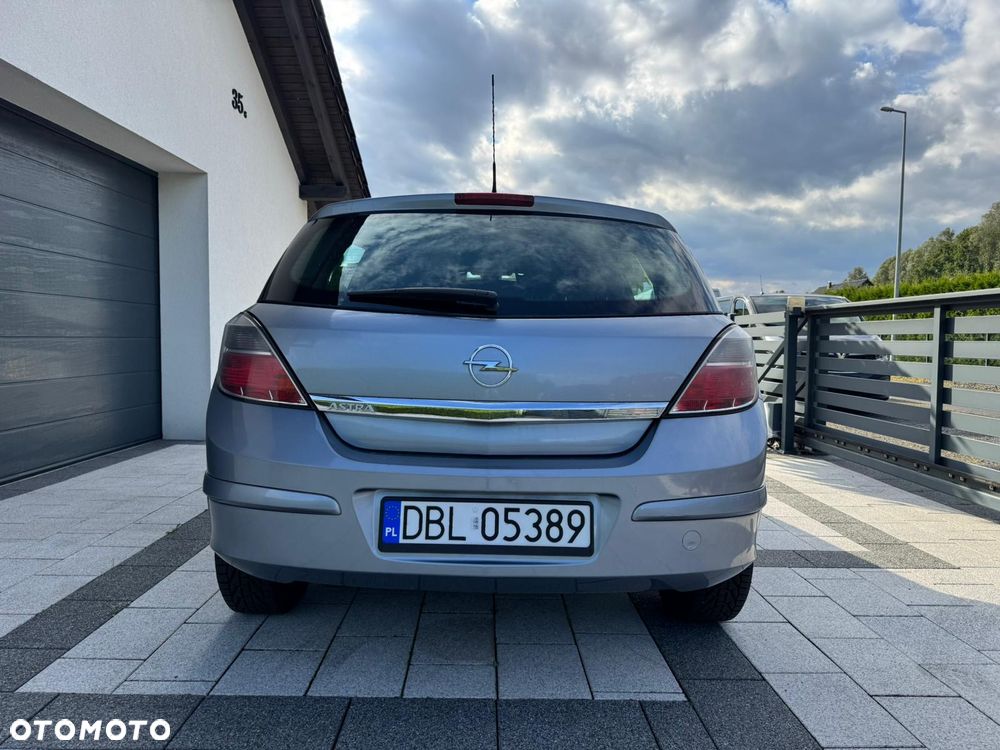 Opel Astra 1.6 Essentia - 6