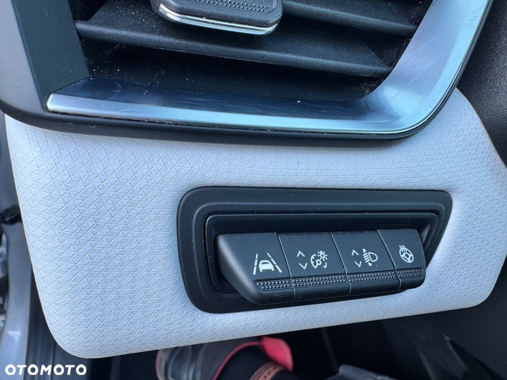 Renault Clio TCe 90 ZEN - 27