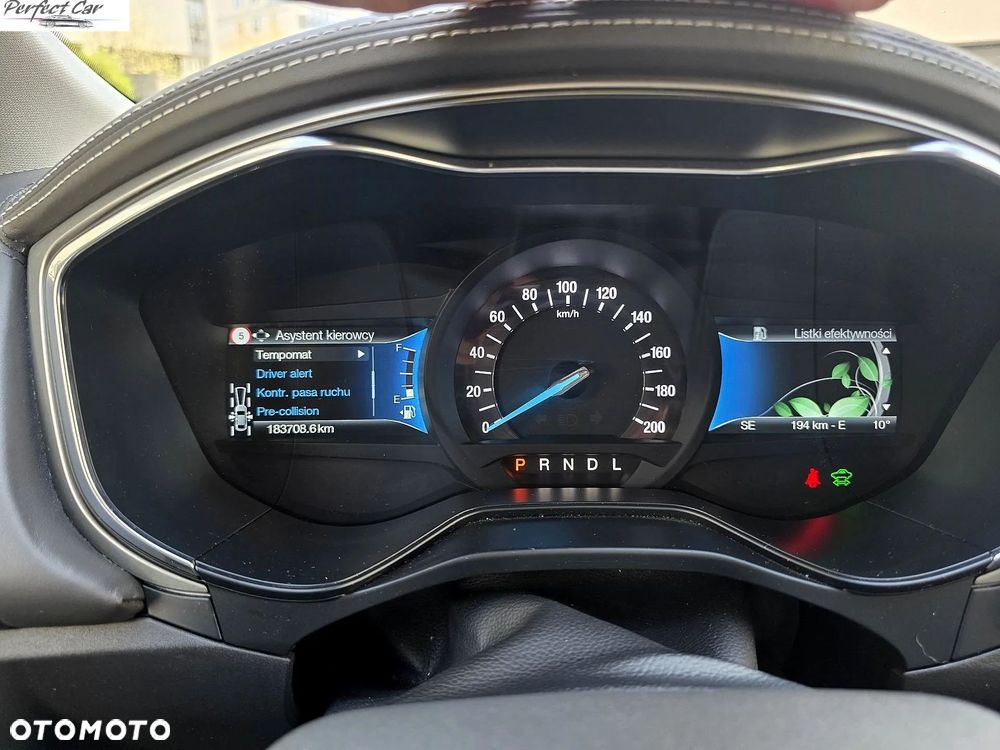 Ford Mondeo 2.0 Hybrid Vignale Plus - 27