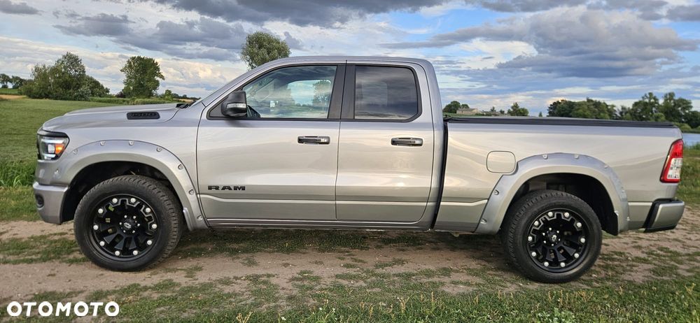 Dodge RAM - 12