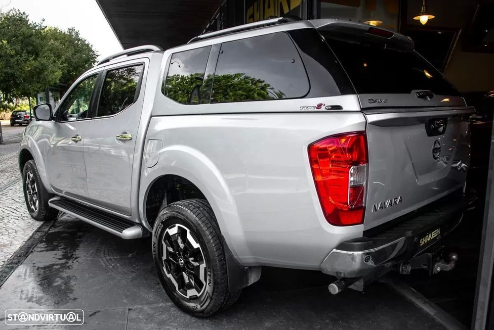 Nissan Navara 2.3 dCi CD 4WD Tekna Auto - 3