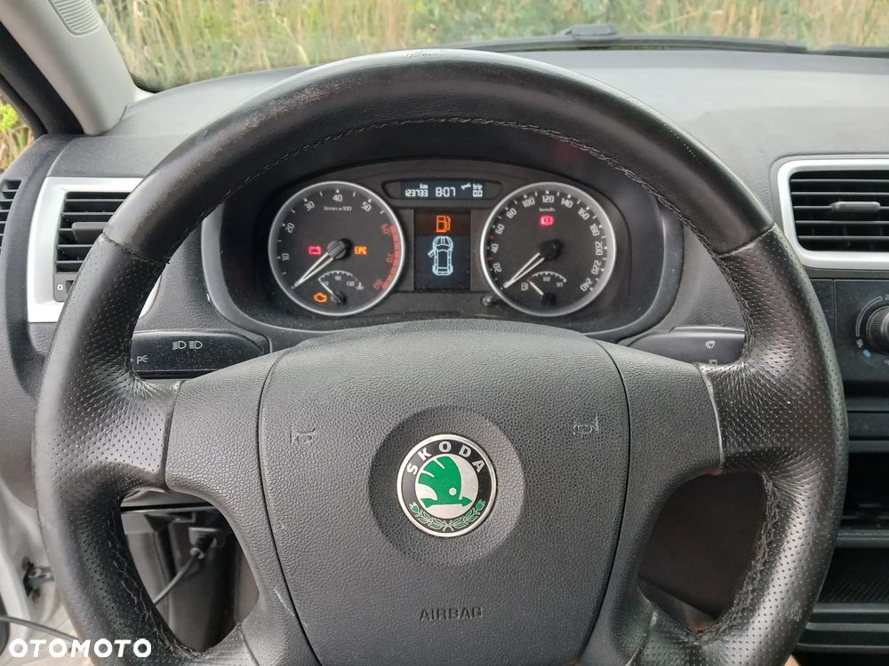 Skoda Fabia 1.2 12V Ambiente - 10