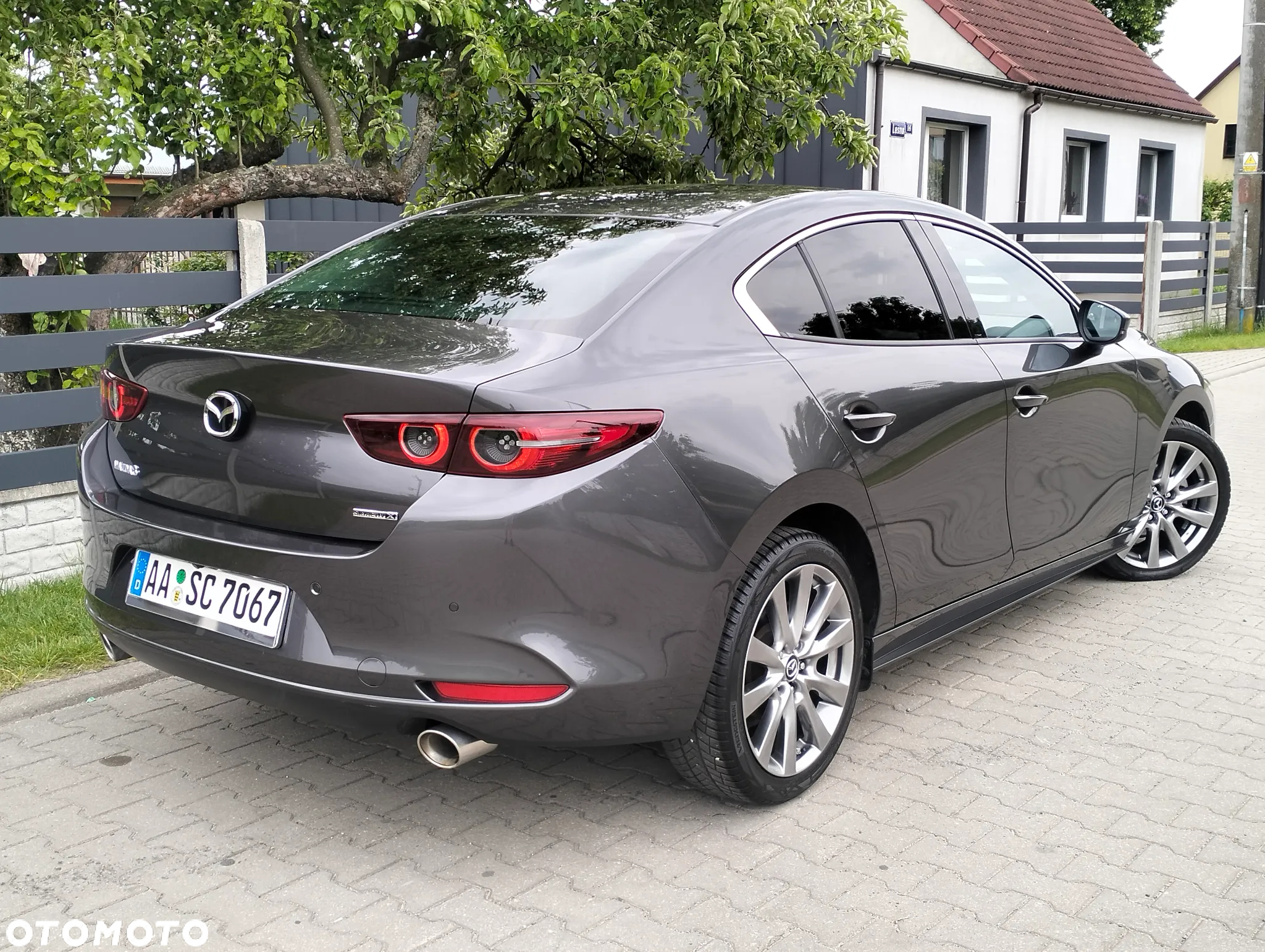 Mazda 3 - 4