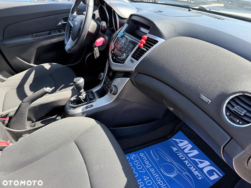 Chevrolet Cruze 1.6 LS - 16