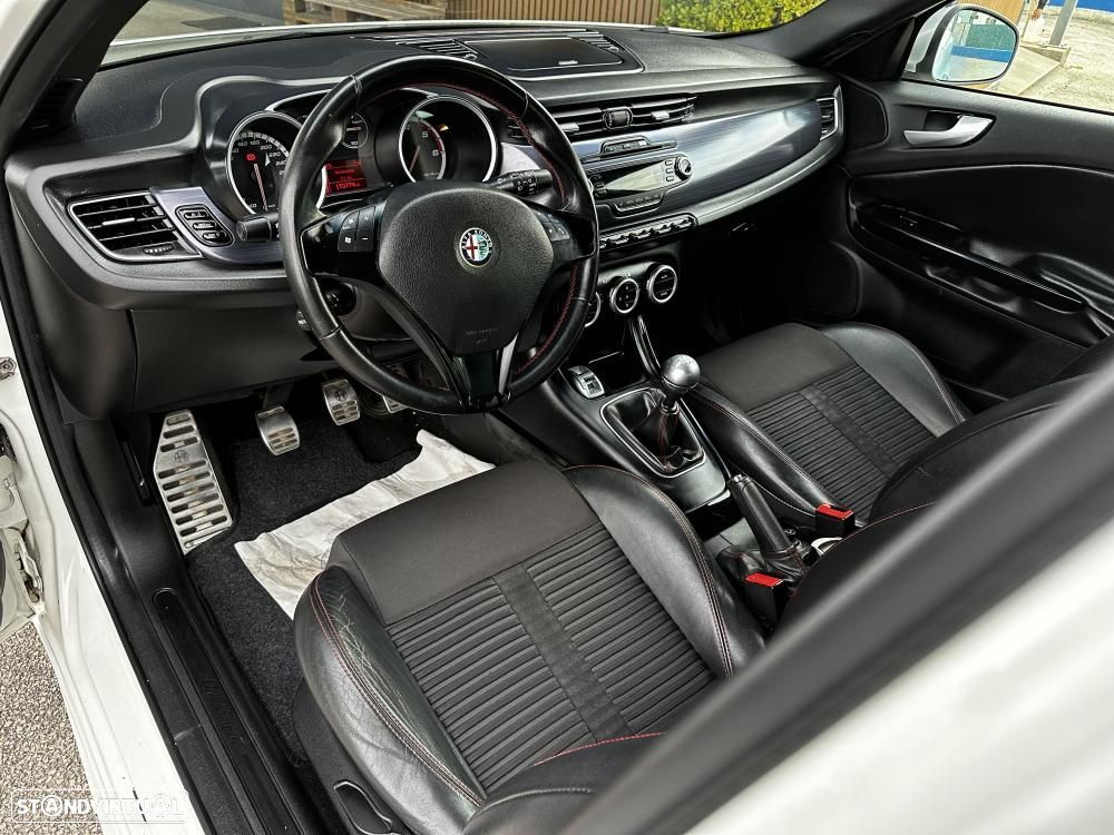 Alfa Romeo Giulietta 1.6 JTDM Progression - 17