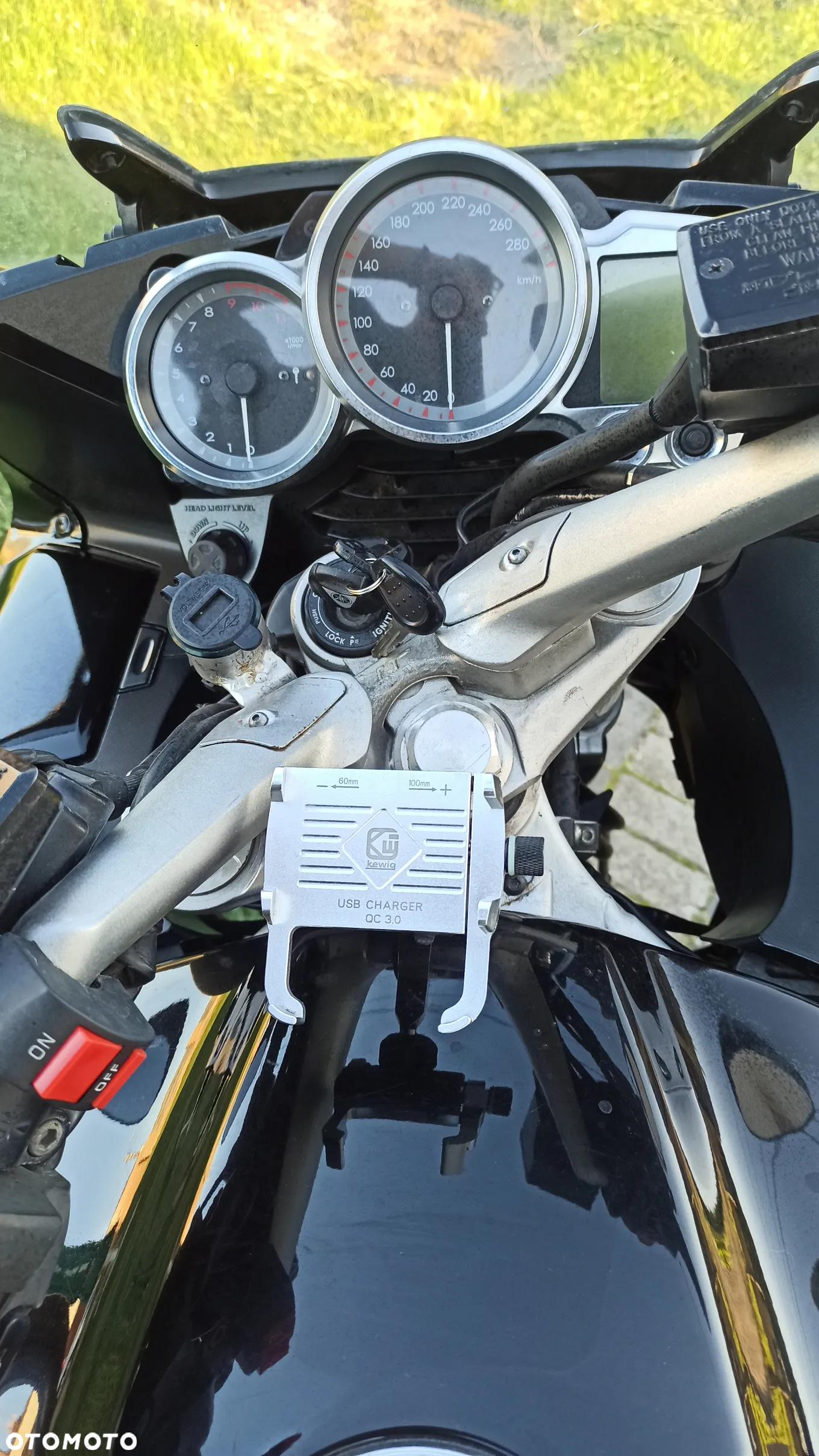 Yamaha FJR - 9