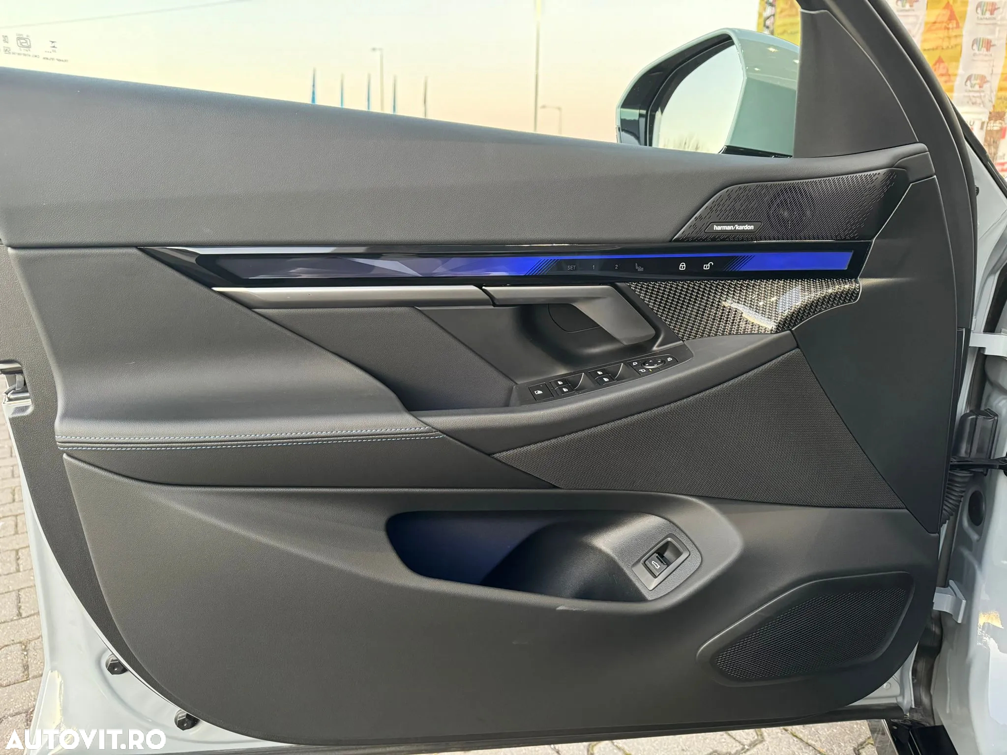 BMW Seria 5 550e xDrive AT PHEV - 16
