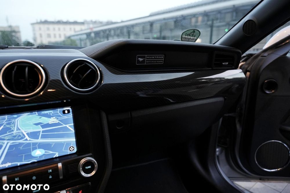 Ford Mustang - 7