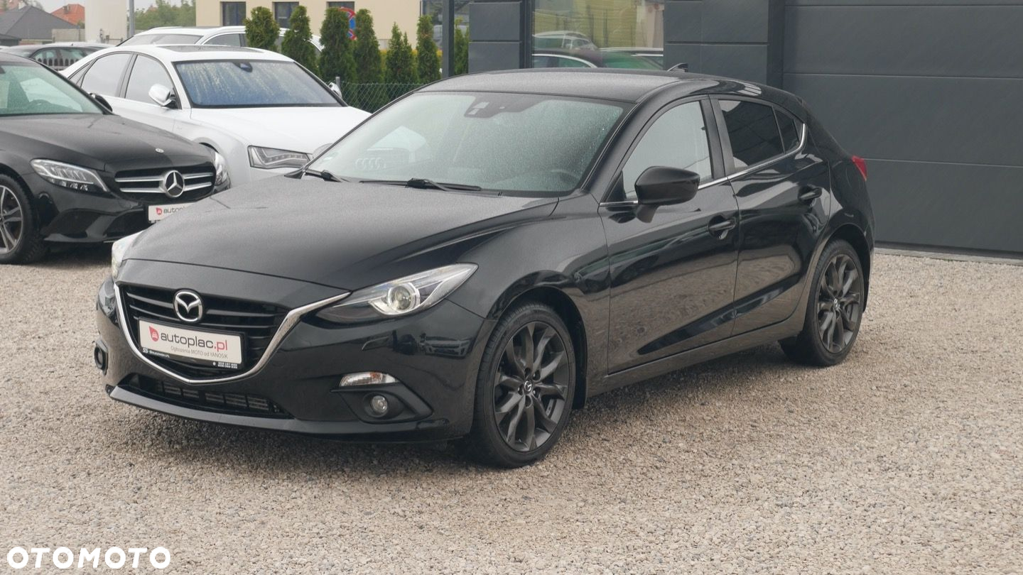 Mazda 3 - 4