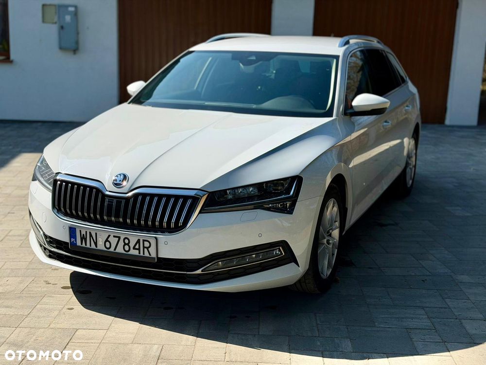 Skoda Superb 2.0 TDI SCR 4x4 Style DSG - 3